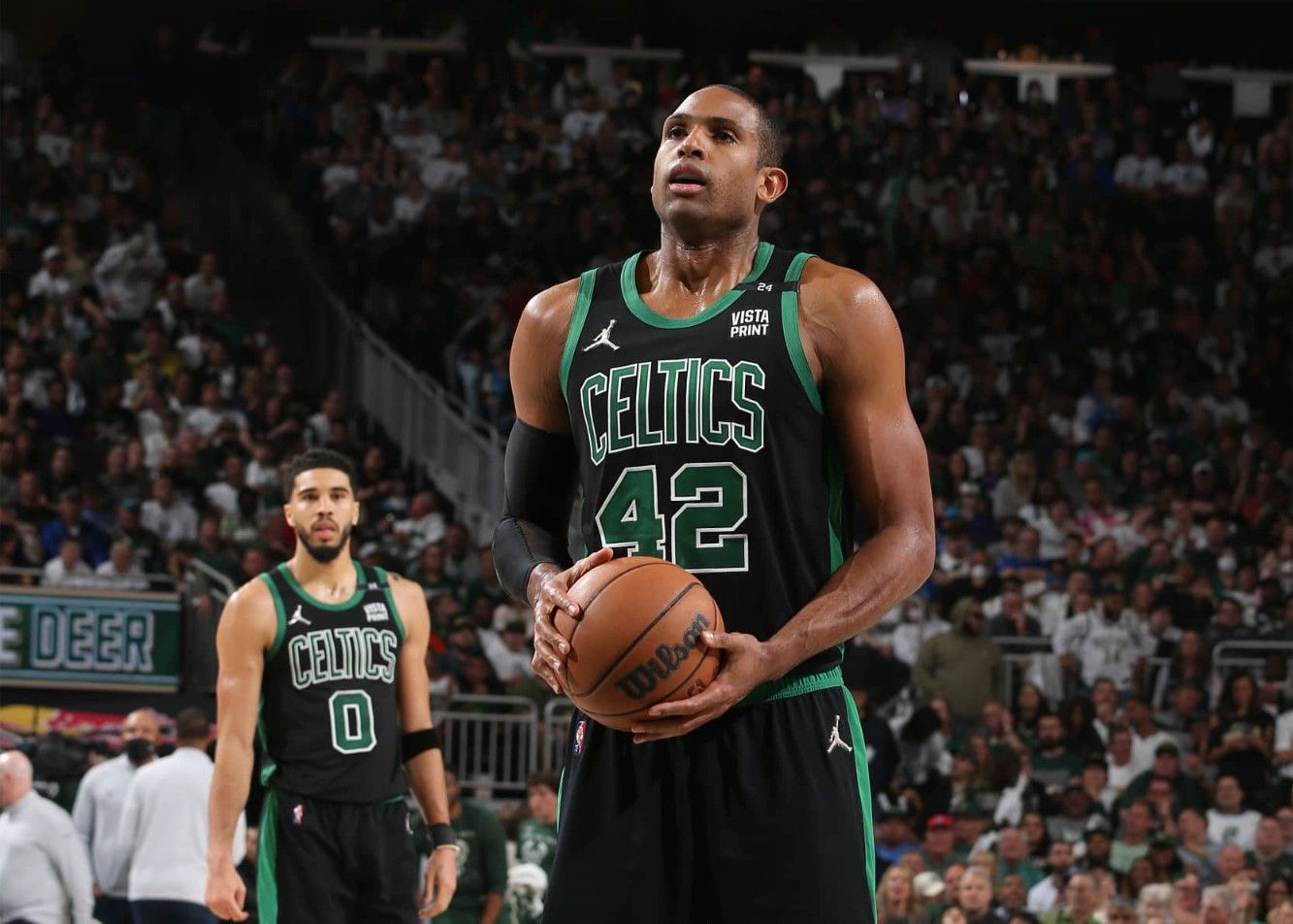 凤凰体育注册登录-美记：勇士队原本以为霍福德在上周会完成签约