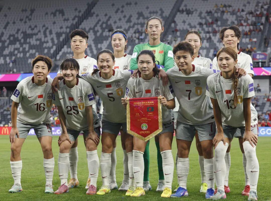 凤凰体育APP-武汉队3人首发，王霜献世界波！中国女足迎“开门红”